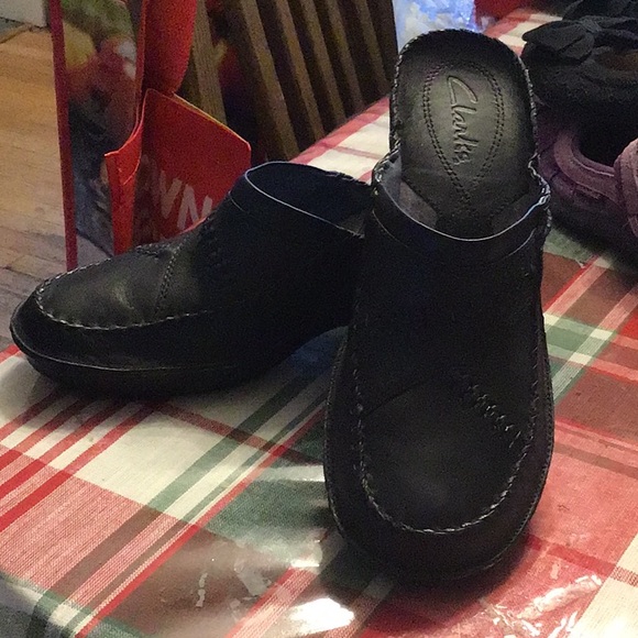 Clarks - Picture 2 of 6